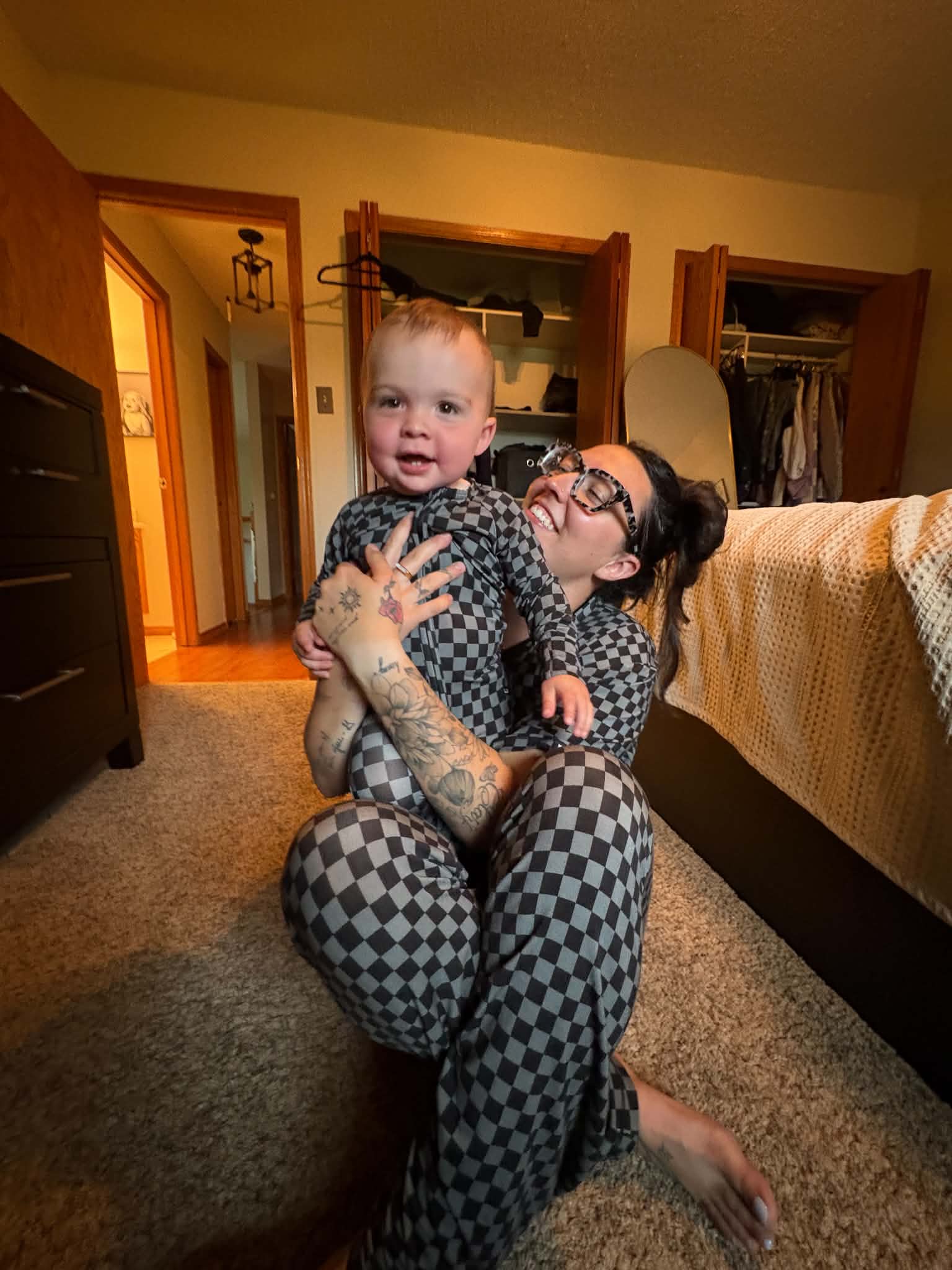 Women's Grey Checker Bamboo Set