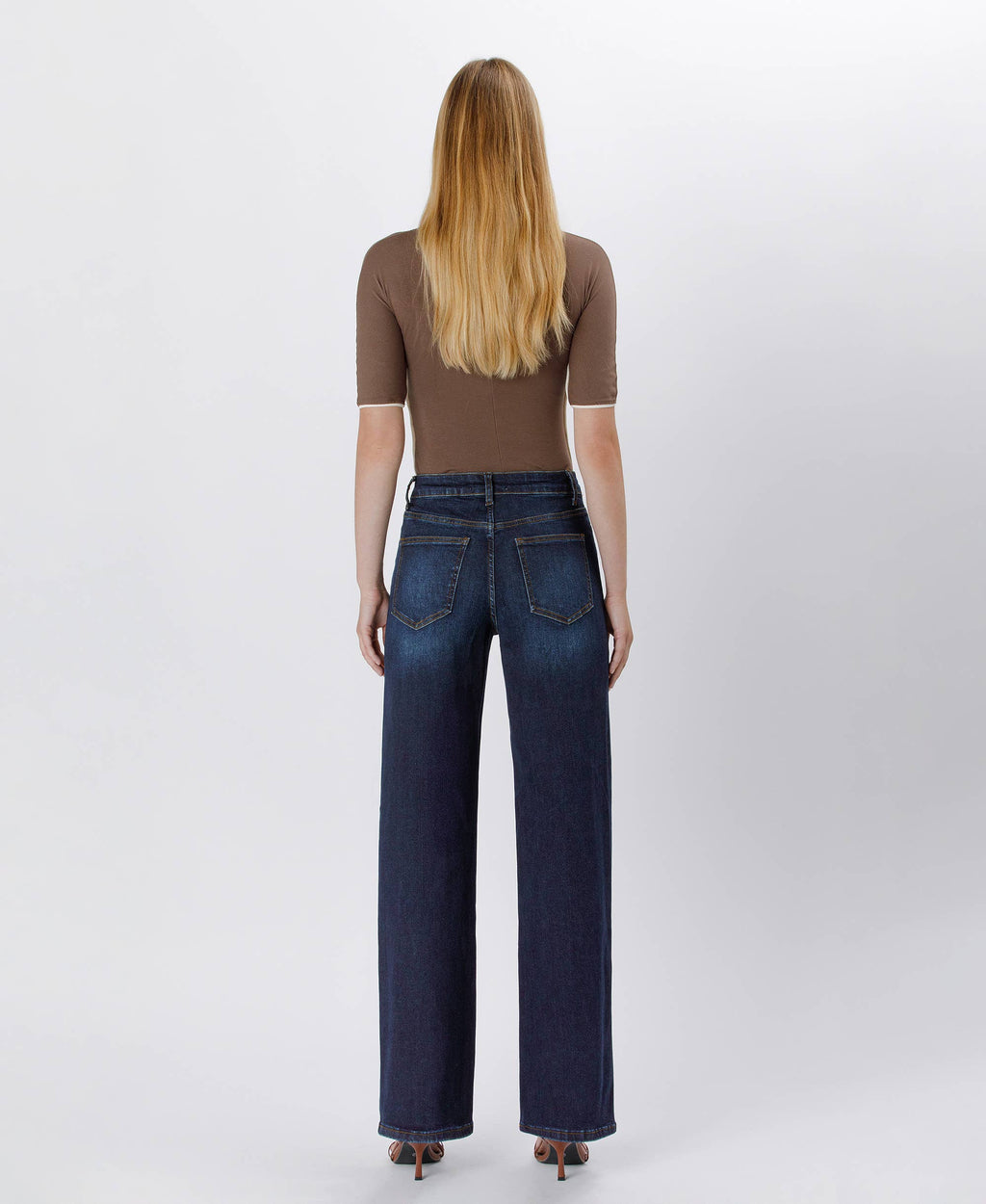 Dark Wash 90’s Vintage