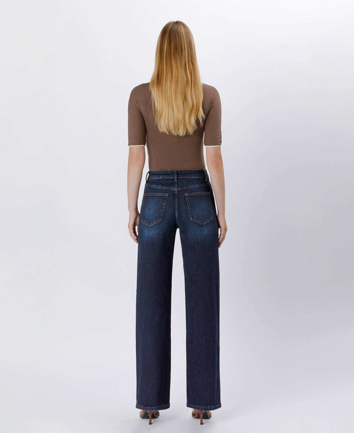 Dark Wash 90’s Vintage